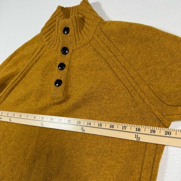 Banana Republic Italian Merino Wool Henley Sweater mustard yellow Men SMALL - Picture 4 of 7